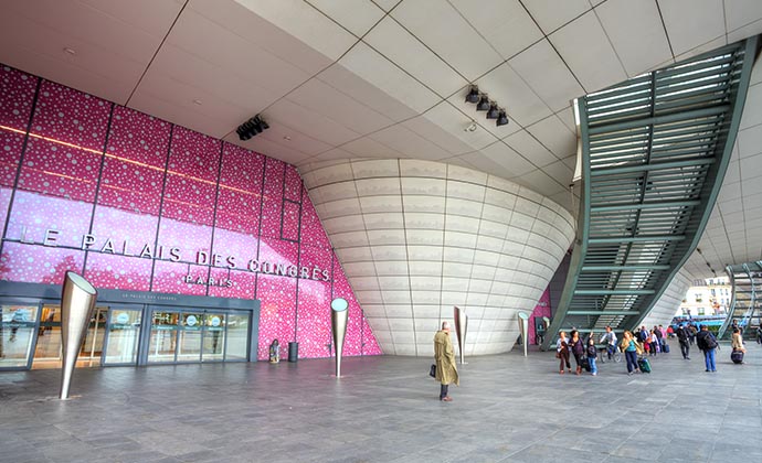 Hôtel Saint Cyr Étoile image Palais des Congrès